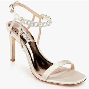 NEW Badgley Mischka Women's Ivory Heeled Sandals